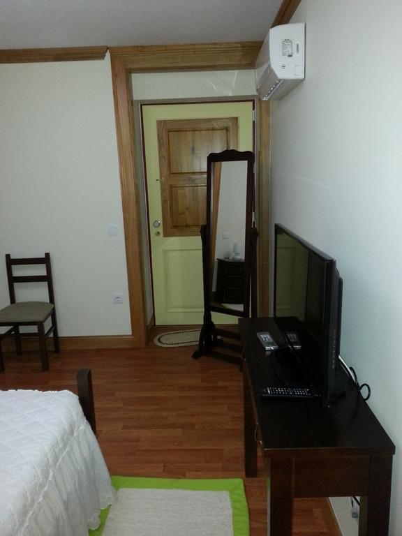 ヴィーラ・ヴェルデ Quinta Da Cardalゲストハウス 部屋 写真