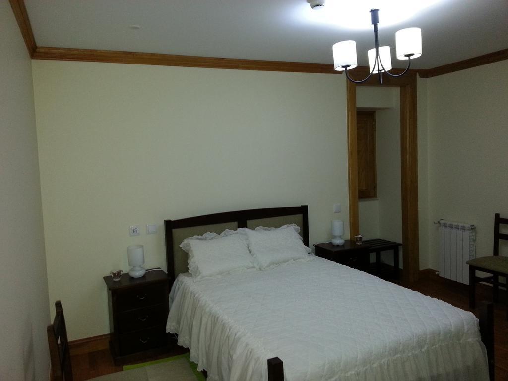 ヴィーラ・ヴェルデ Quinta Da Cardalゲストハウス 部屋 写真